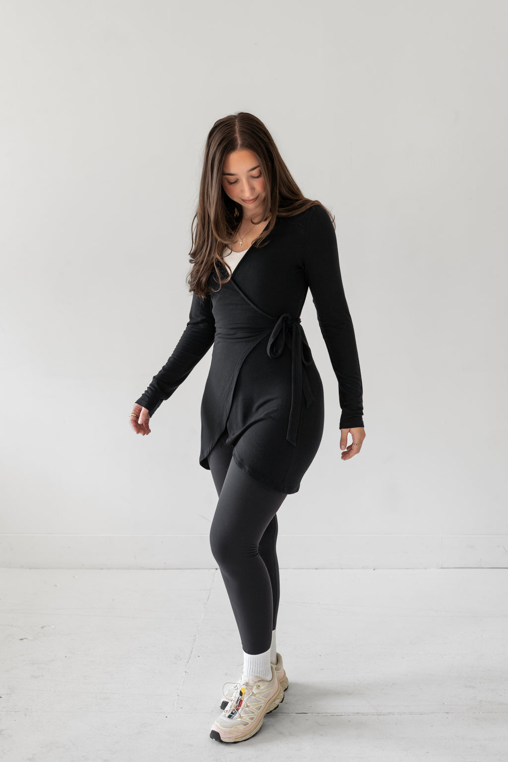 The Signature Wrap Top - Black