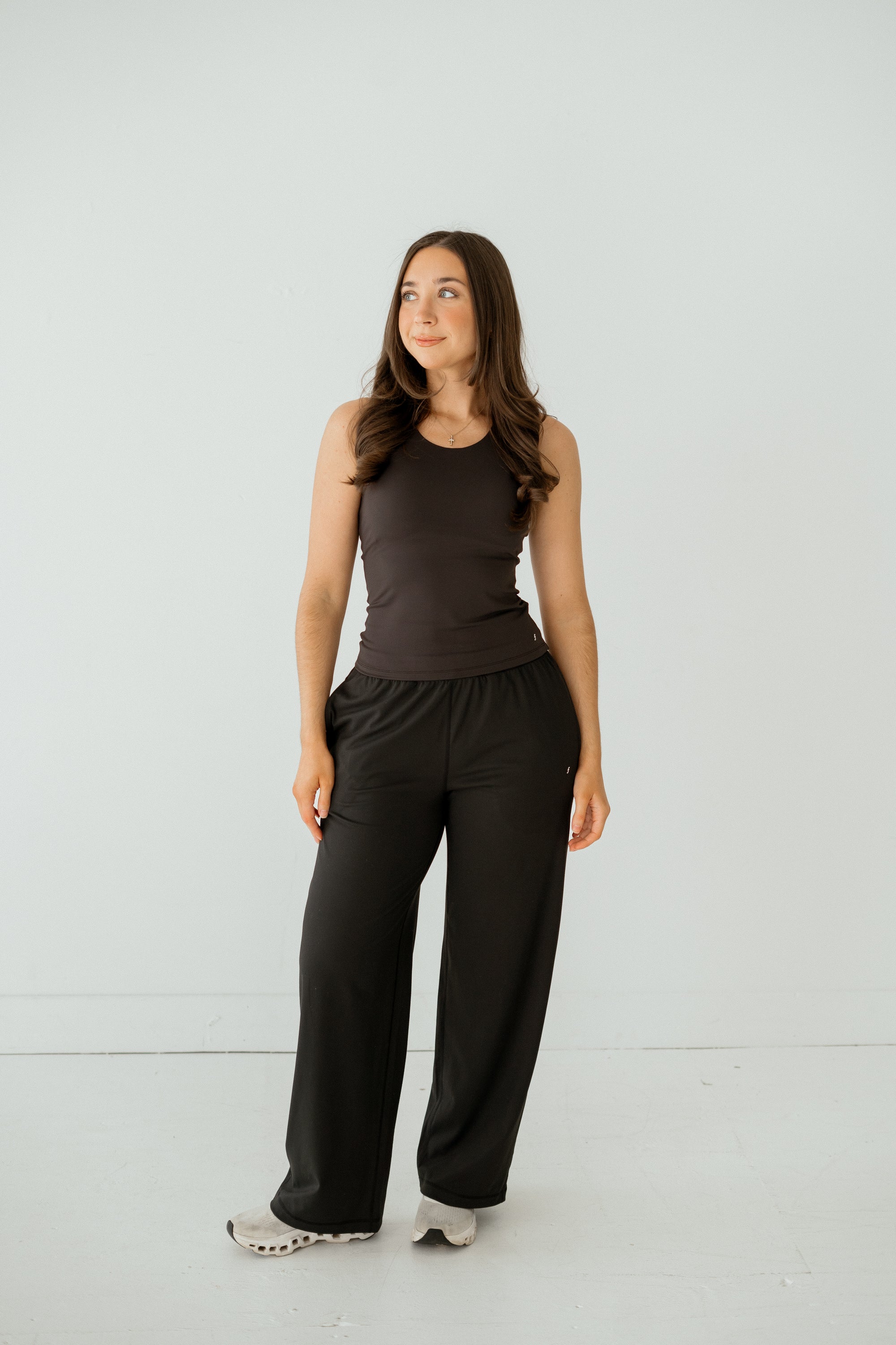 The Essential Tank - Black