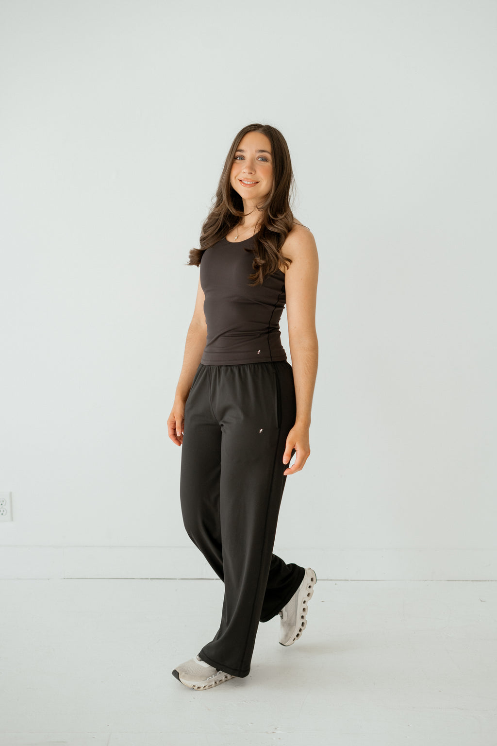 The Essential Tank - Black